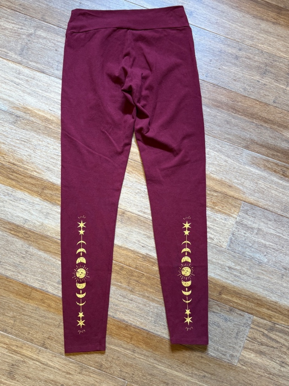 Soul Flower leggings- sun, moon and stars- size Medium - Picture 4 of 8